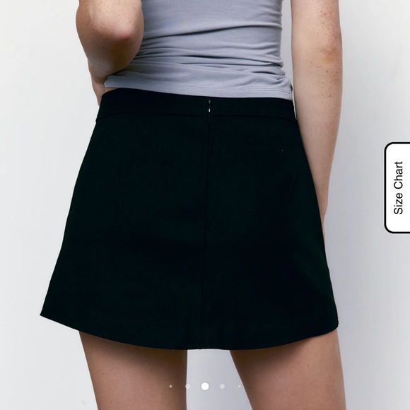 Artless & Forever The perfect mini skirt - Picture 3 of 3